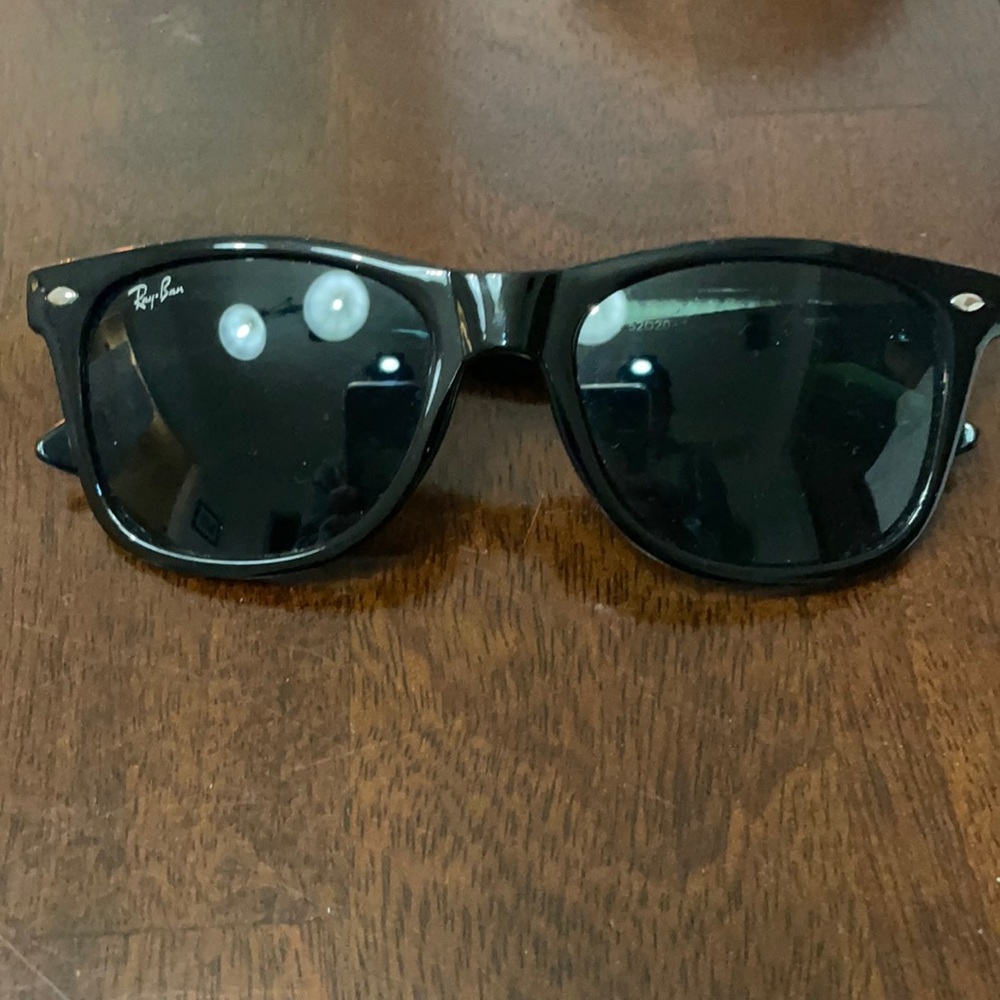 Ray bands wafer